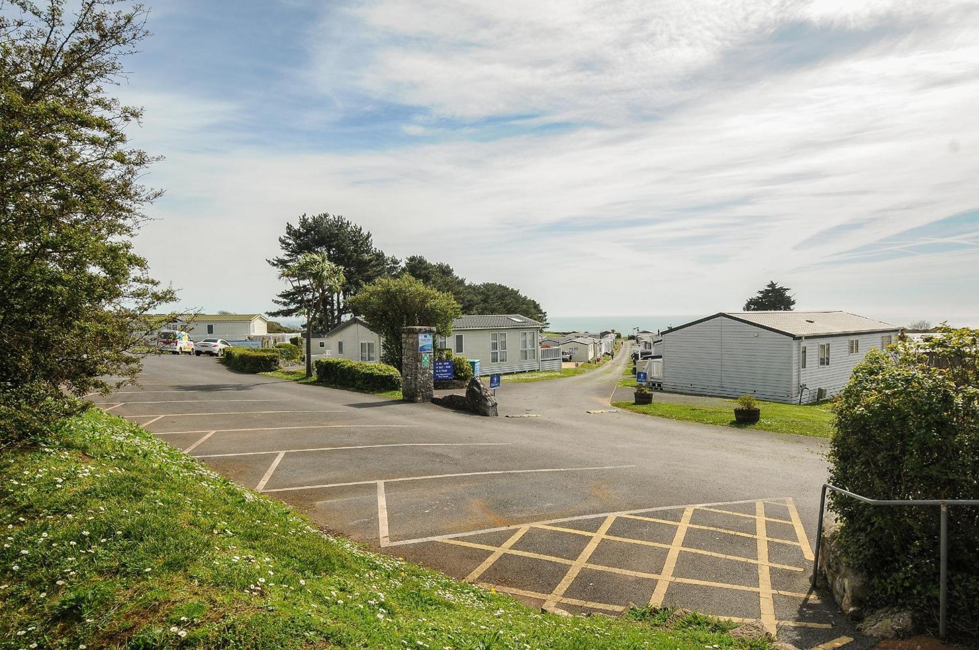Tb Chalet T2 At Landscove Holiday Park Brixham Exterior foto