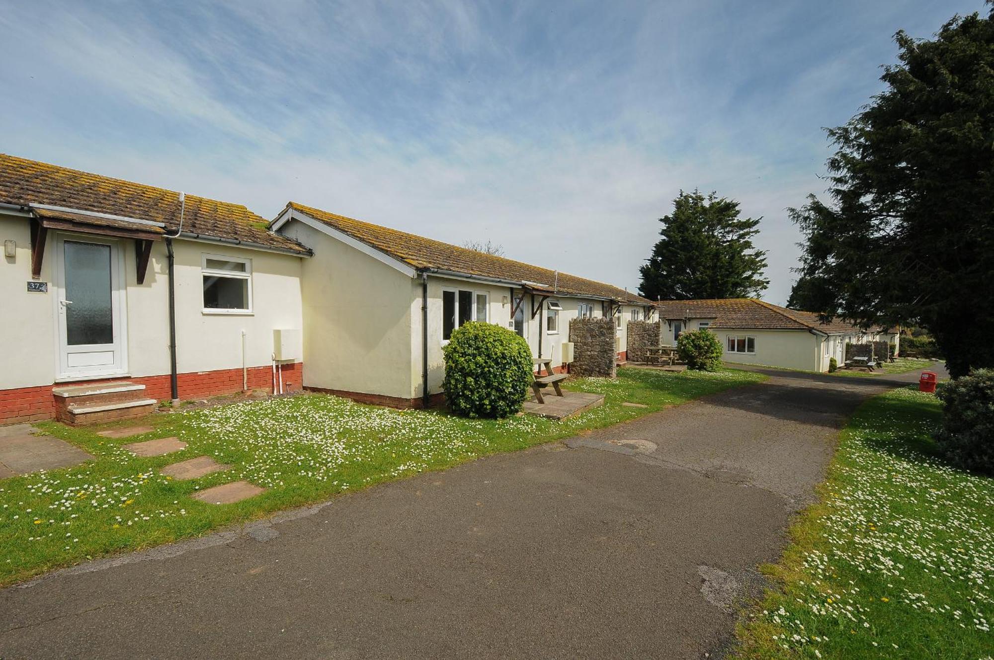 Tb Chalet T2 At Landscove Holiday Park Brixham Exterior foto